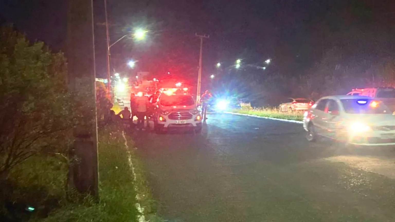 Homem morre e policial fica ferida após atropelamento duplo (Foto: Redes Sociais)